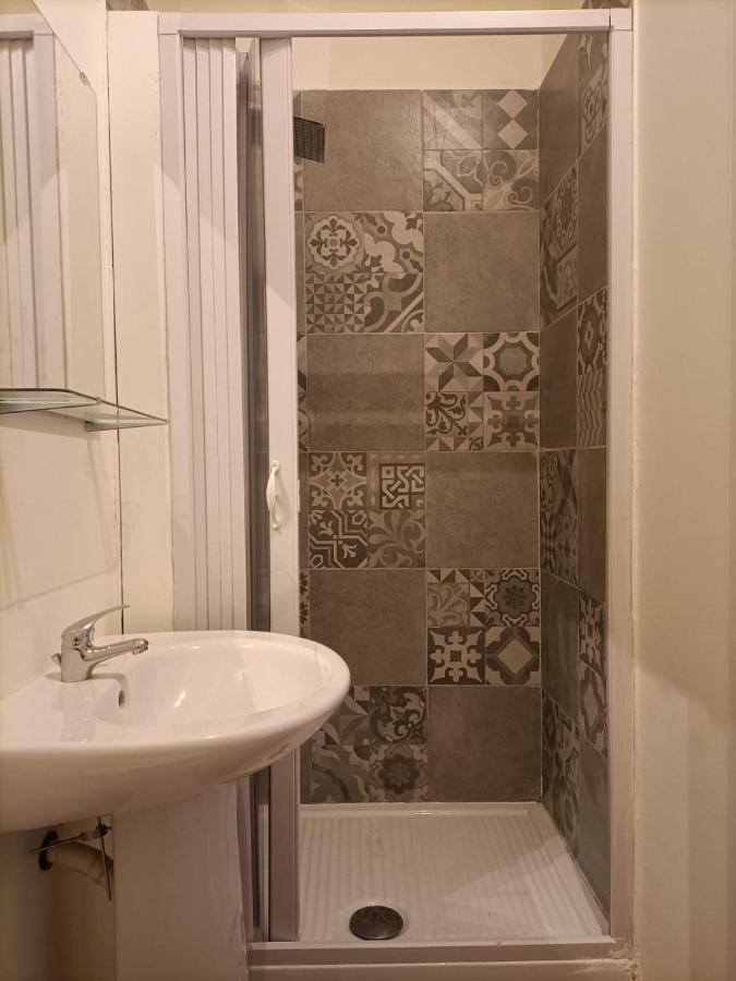 Lagustena Rooms Genoa Bagian luar foto