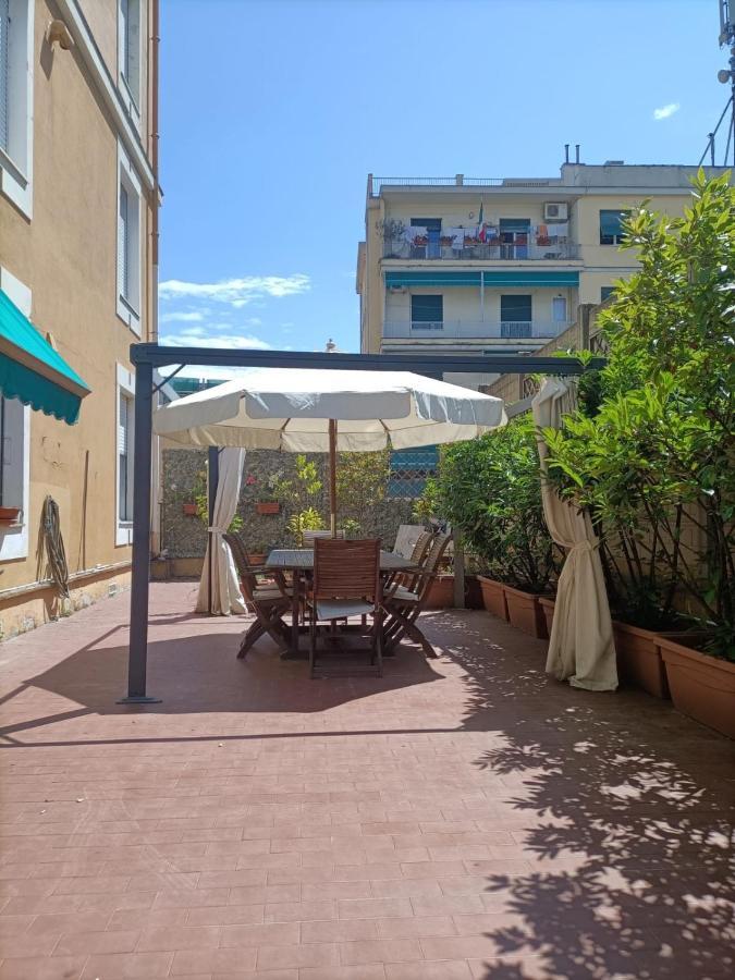 Lagustena Rooms Genoa Bagian luar foto