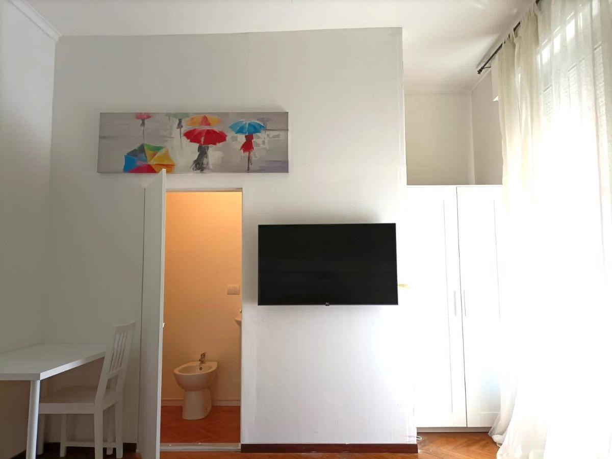 Lagustena Rooms Genoa Bagian luar foto